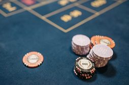 xì tố trực tuyến F8bet